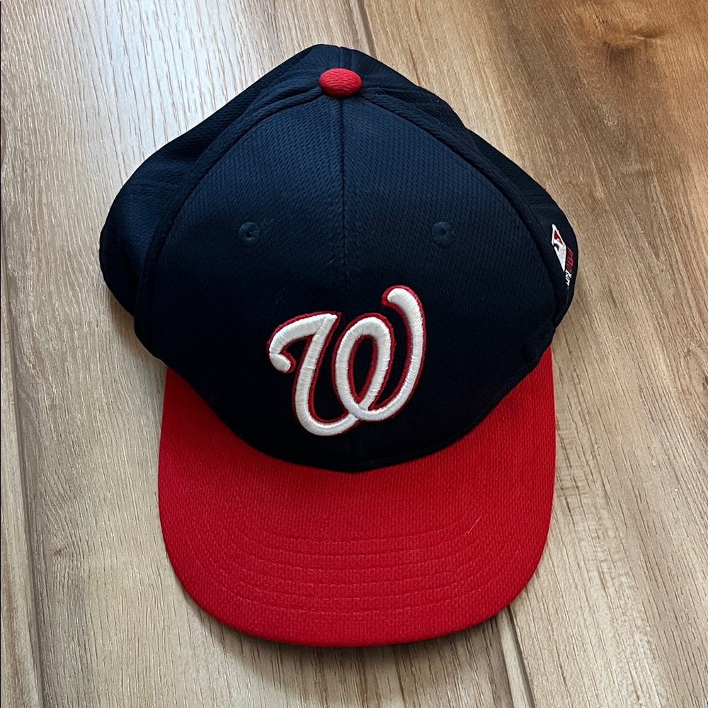 Washington Nationals MLB Black and Red Baseball Cap